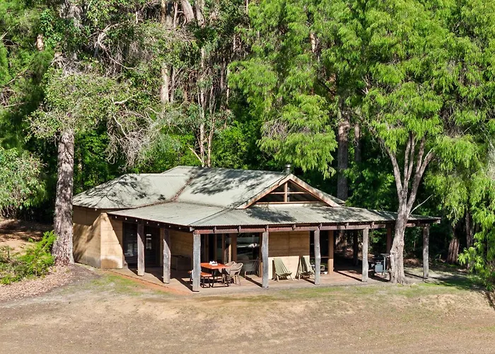 Marima Cottages